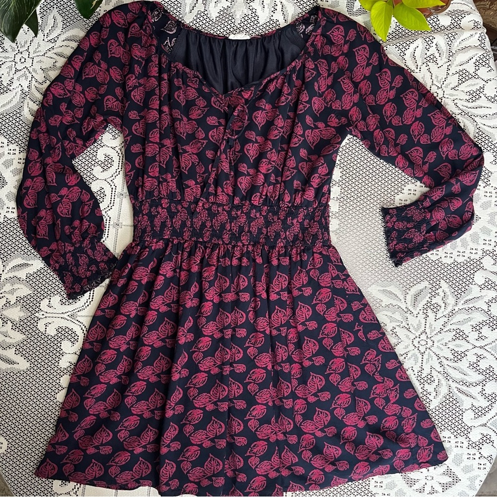 En Creme Navy Mini Dress with Pink Leaf Print